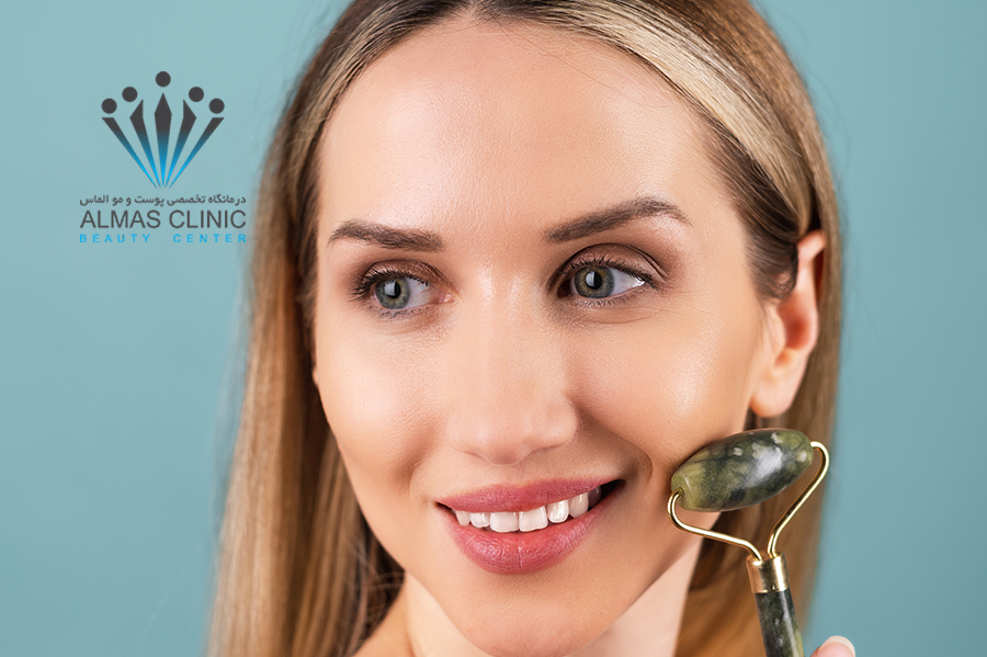 چین و چروک اطراف لب