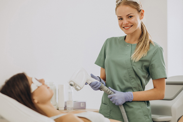 عوارض لیزر موهای زائد